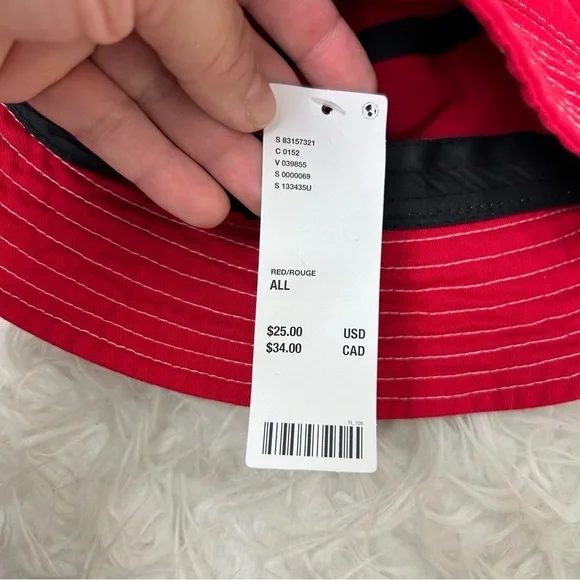 NWT Urban Outfitters Canvas Bucket Hat in red - Picture 7 of 9